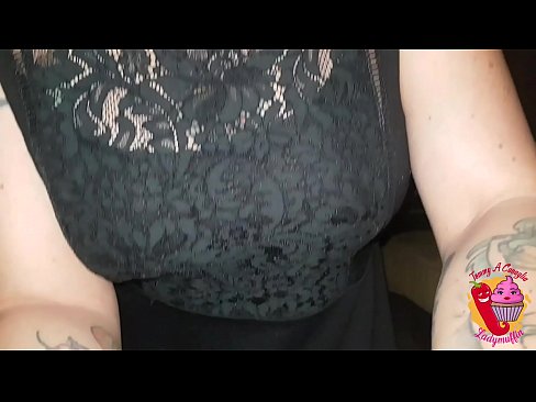 ❤️ Njerka e përdalë i jep atij një blowjob dhe spanjisht ❤️ Video porno në sq.dewporn.ru ❌
