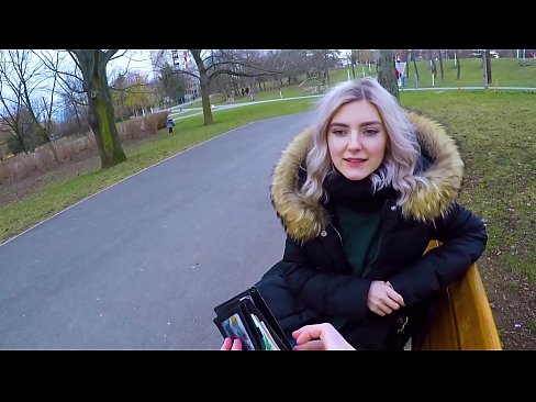 ❤️ Swallows sperma e nxehtë e një të huaji për para - blowjob në park nga Eva Elfie ❤️ Video porno në sq.dewporn.ru ❌